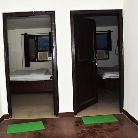 Corbett Bhavesh Home Stay Jhirna Quarto foto