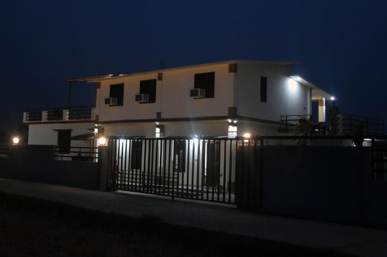 Corbett Bhavesh Home Stay Jhirna Exterior foto